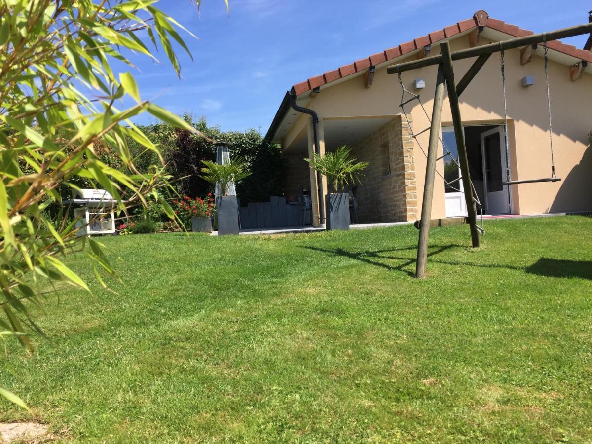Studio A La Campagne & Jacuzzi Montcornet  Bagian luar foto