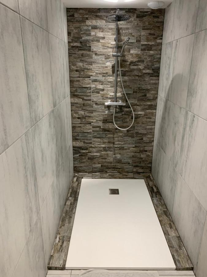 Studio A La Campagne & Jacuzzi Montcornet  Bagian luar foto