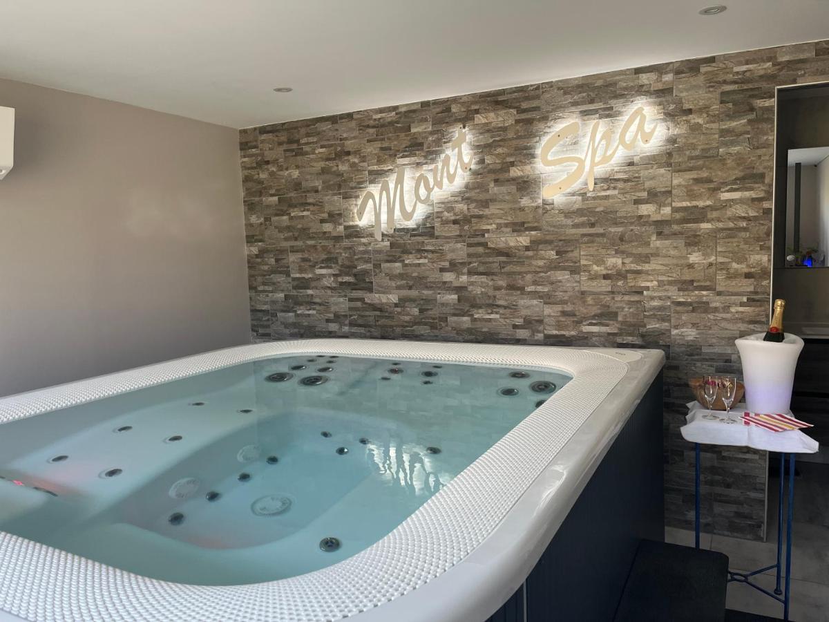 Studio A La Campagne & Jacuzzi Montcornet  Bagian luar foto